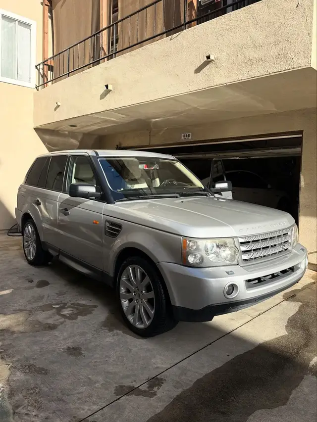 Range Rover after a detail
